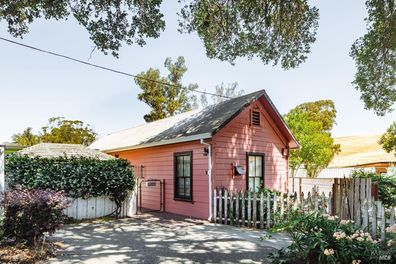 Detail Gallery Image 62 of 69 For 5215 Lakeville Hwy, Petaluma,  CA 94954 - 6 Beds | 5/1 Baths