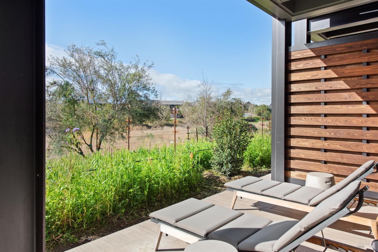 Detail Gallery Image 22 of 28 For 1421 Stanly Ln #D,  Napa,  CA 94559 - 2 Beds | 2/1 Baths