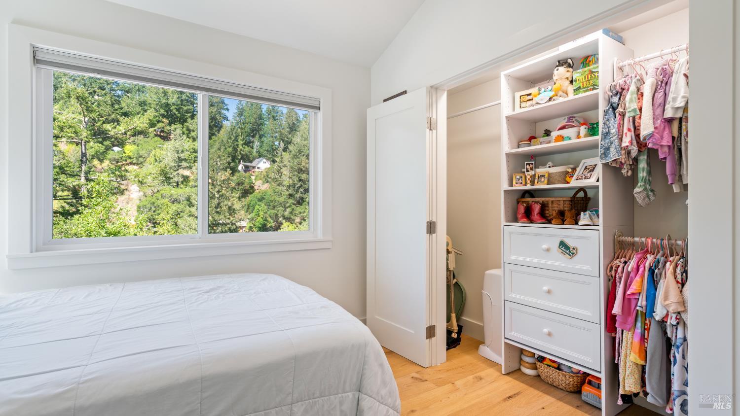 Detail Gallery Image 24 of 64 For 20 Corona Ave, Lagunitas,  CA 94938 - 2 Beds | 2 Baths
