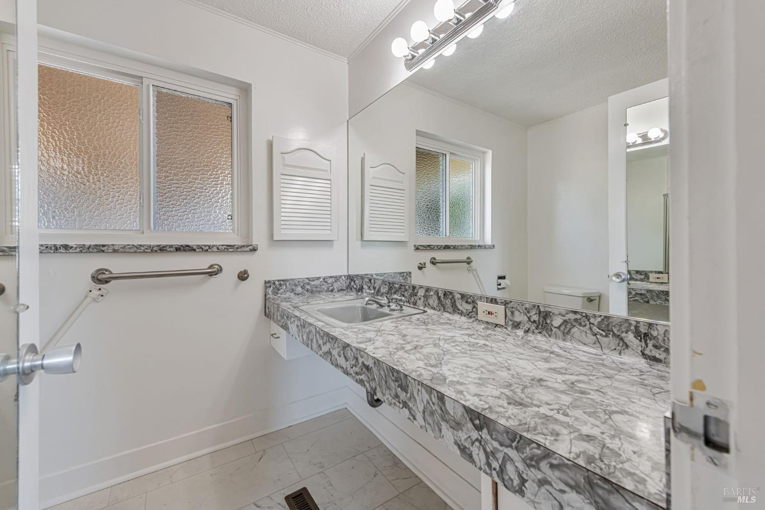Detail Gallery Image 17 of 26 For 4 Point San Pedro Road Unkn #4,  San Rafael,  CA 94901 - 2 Beds | 2 Baths