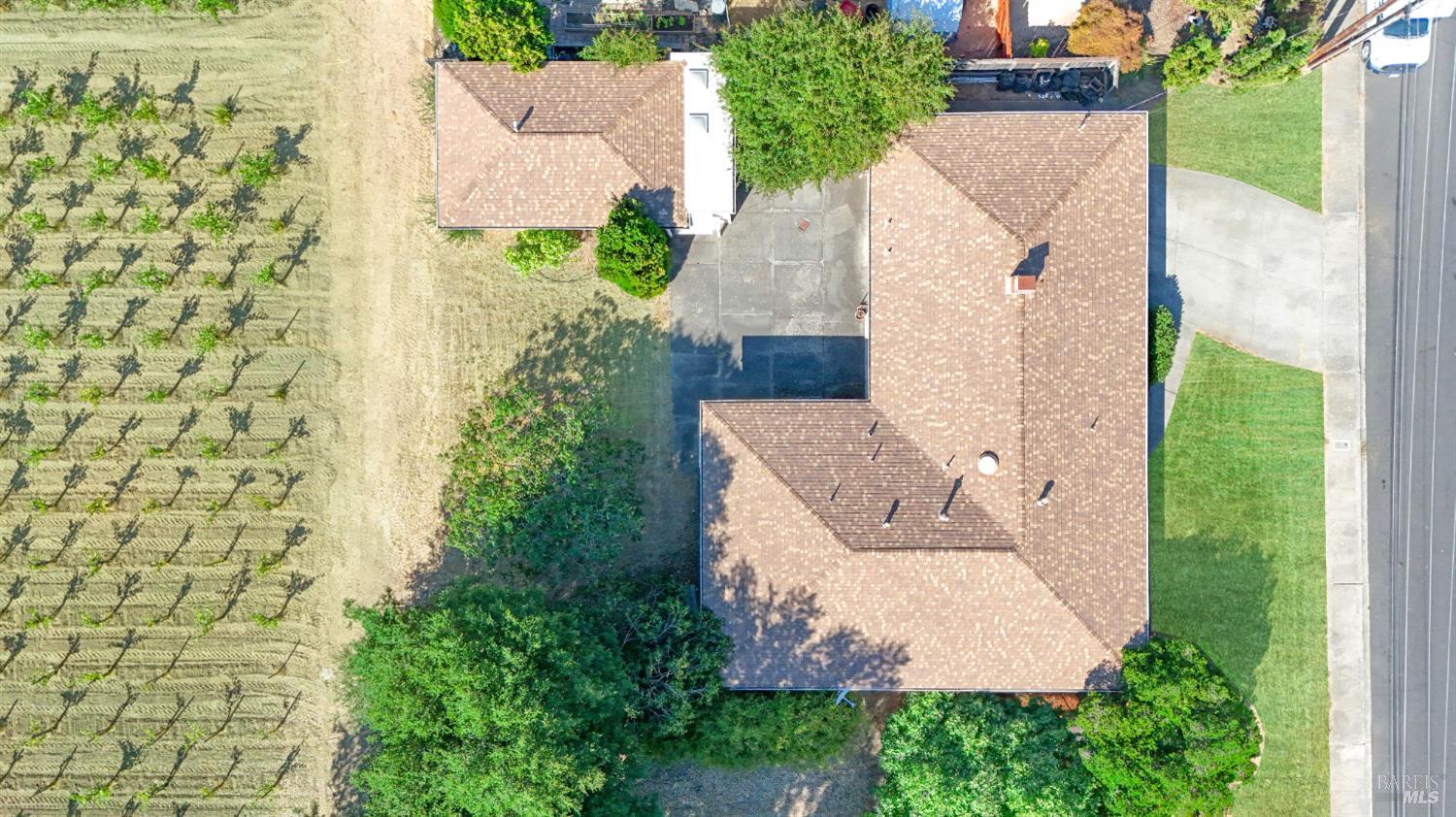 Detail Gallery Image 25 of 25 For 2040 Olive Ave, Saint Helena,  CA 94574 - 3 Beds | 2/1 Baths
