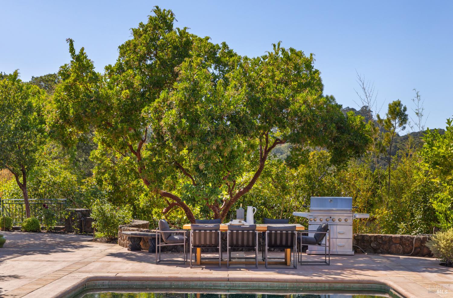 Detail Gallery Image 62 of 73 For 48 Ranch Rd, San Rafael,  CA 94903 - 4 Beds | 4/1 Baths