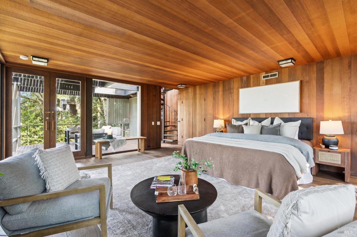 Detail Gallery Image 27 of 31 For 290 Currey Ln, Sausalito,  CA 94965 - 2 Beds | 1 Baths