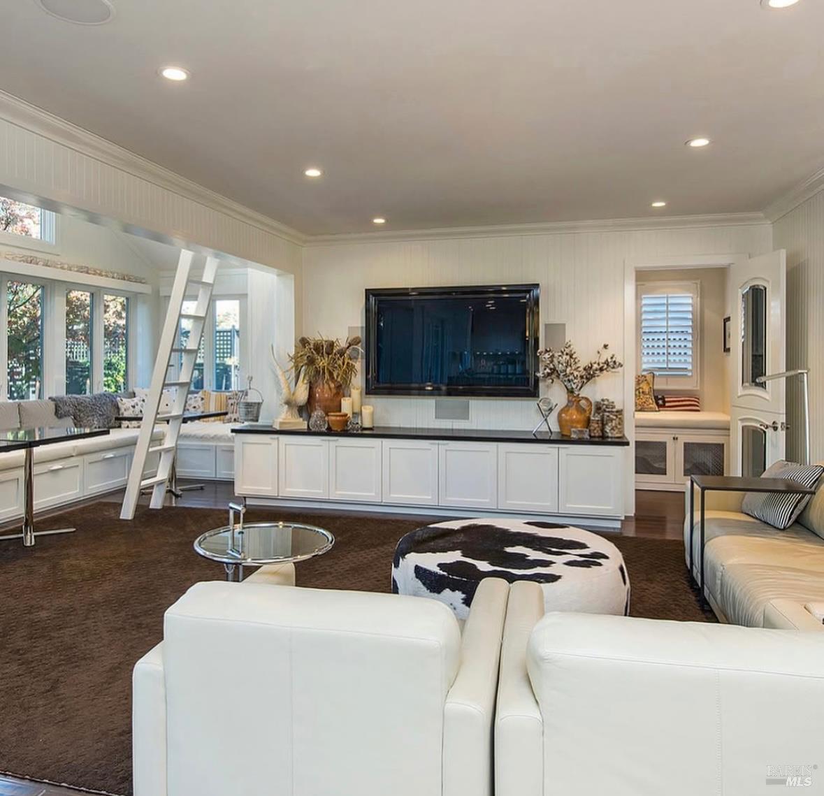 Detail Gallery Image 6 of 6 For 1818 Spring Mountain Ct, Saint Helena,  CA 94574 - 3 Beds | 2 Baths