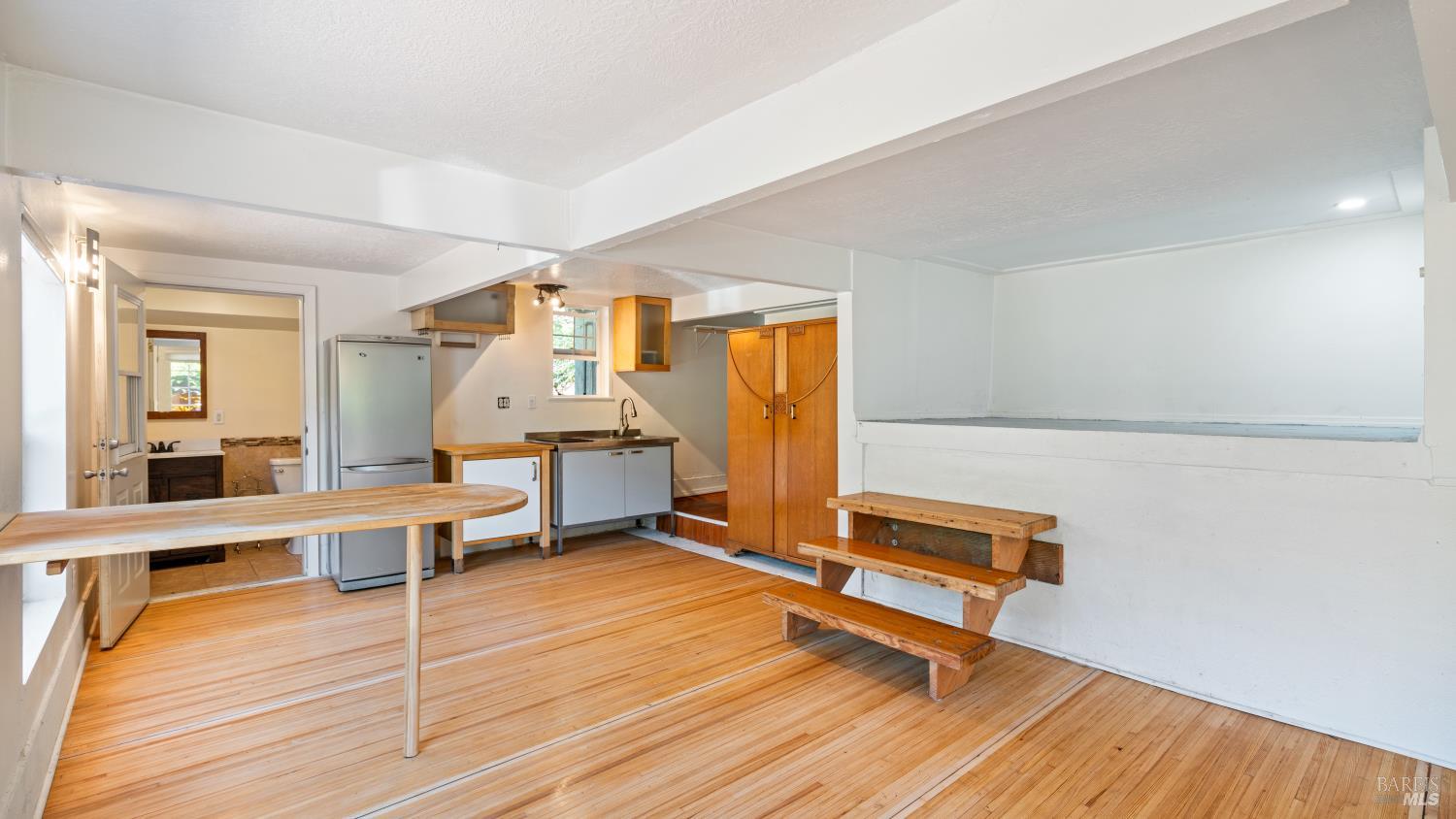 Detail Gallery Image 43 of 64 For 20 Corona Ave, Lagunitas,  CA 94938 - 2 Beds | 2 Baths