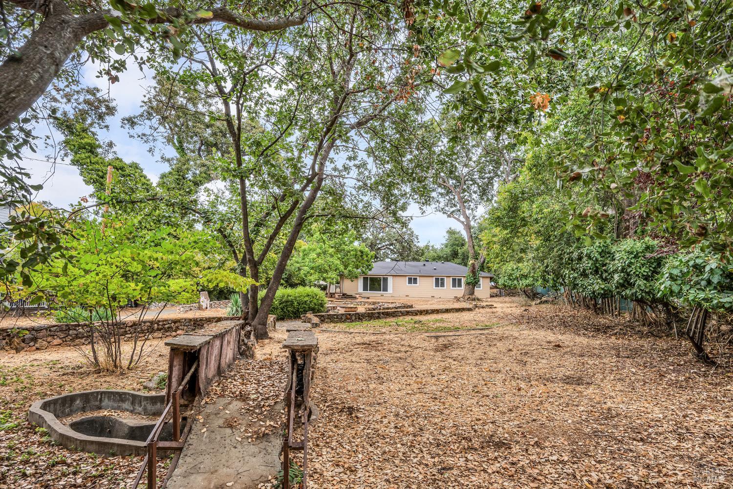 Detail Gallery Image 19 of 34 For 1870 Westlake Dr, Kelseyville,  CA 95451 - 4 Beds | 2 Baths