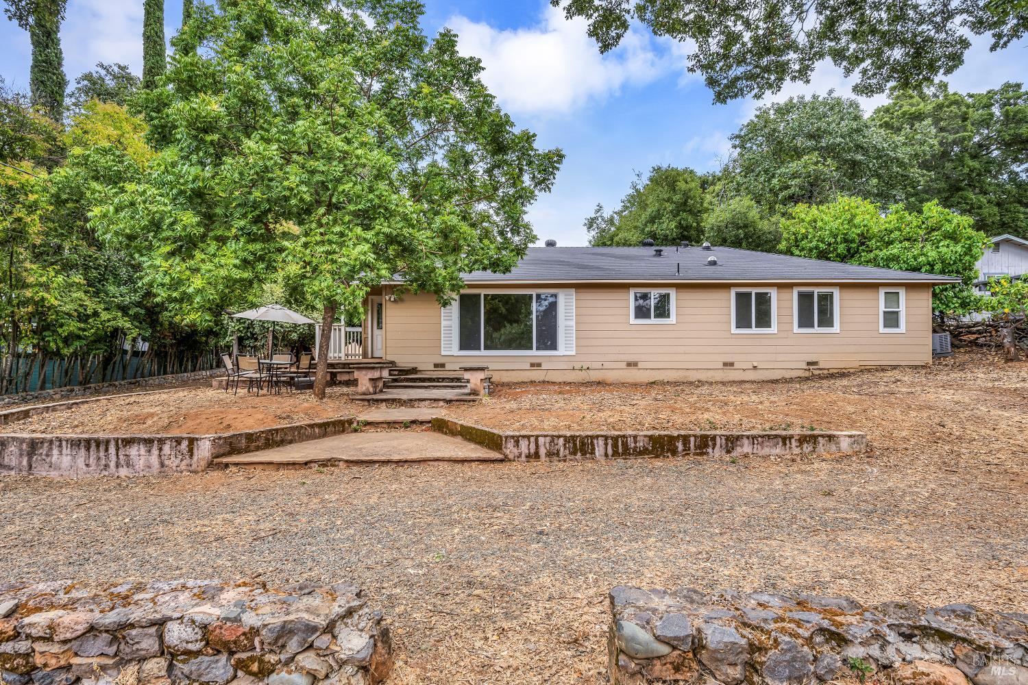 Detail Gallery Image 1 of 34 For 1870 Westlake Dr, Kelseyville,  CA 95451 - 4 Beds | 2 Baths