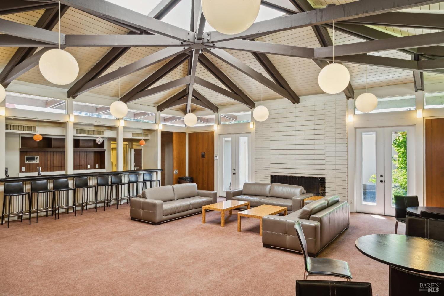 Detail Gallery Image 35 of 42 For 952 Lea Dr, San Rafael,  CA 94903 - 1 Beds | 1 Baths