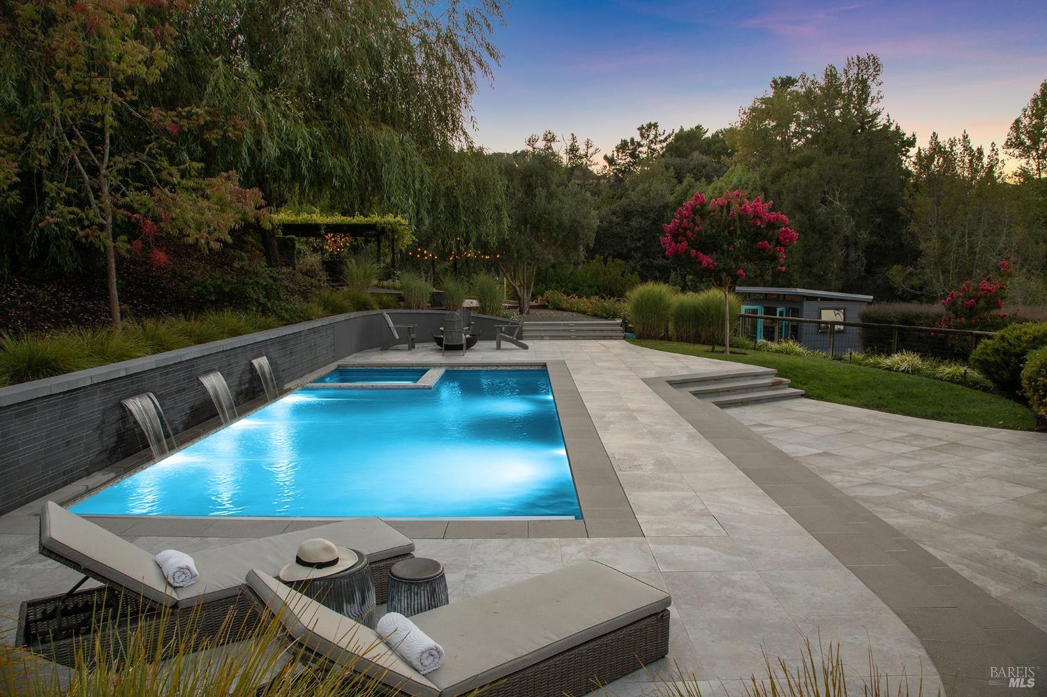 Detail Gallery Image 5 of 96 For 3747 Beartooth Ln, Napa,  CA 94558 - 4 Beds | 3 Baths