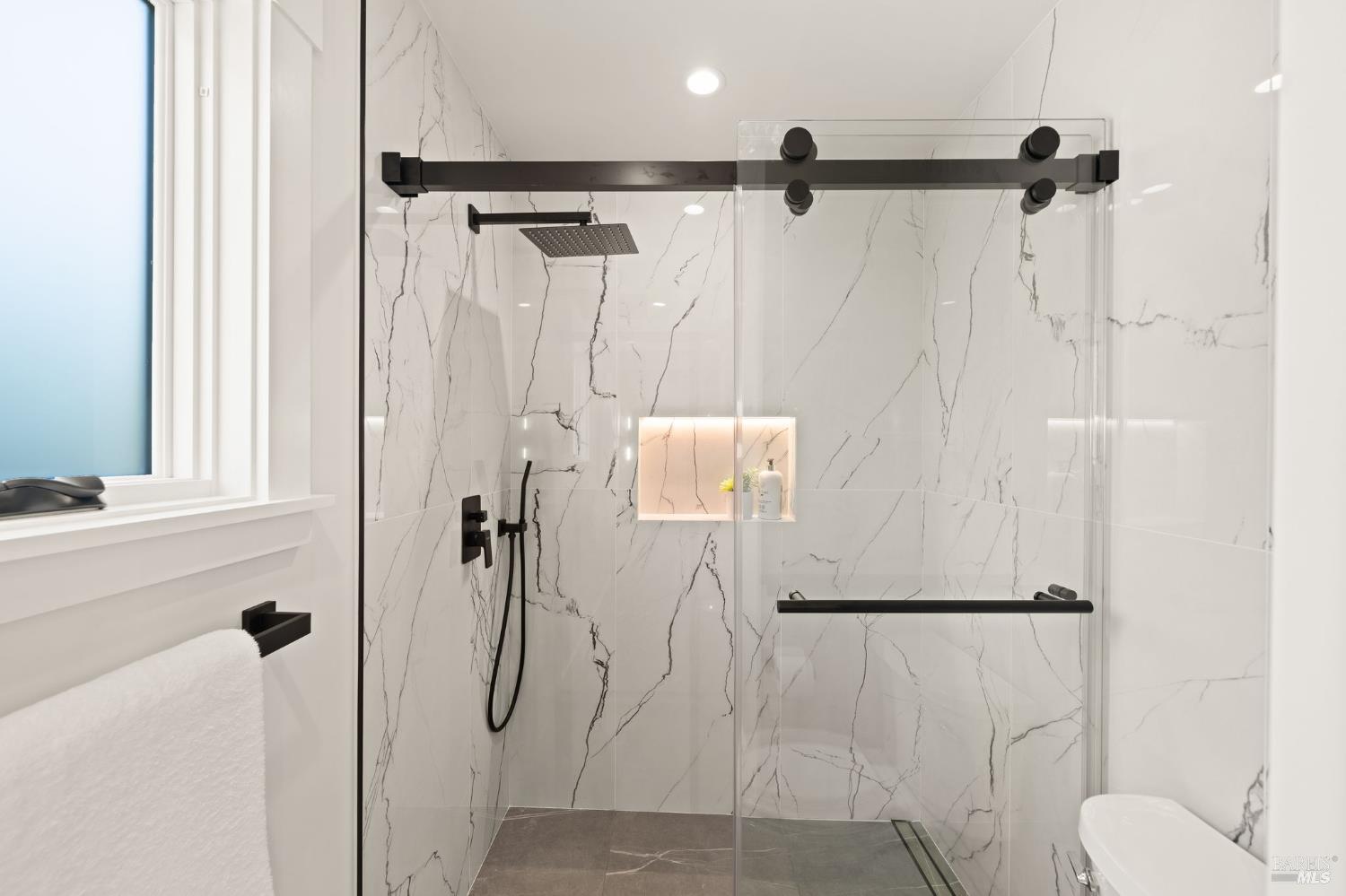 Detail Gallery Image 27 of 62 For 59 San Pablo Ave, San Rafael,  CA 94903 - 4 Beds | 3 Baths