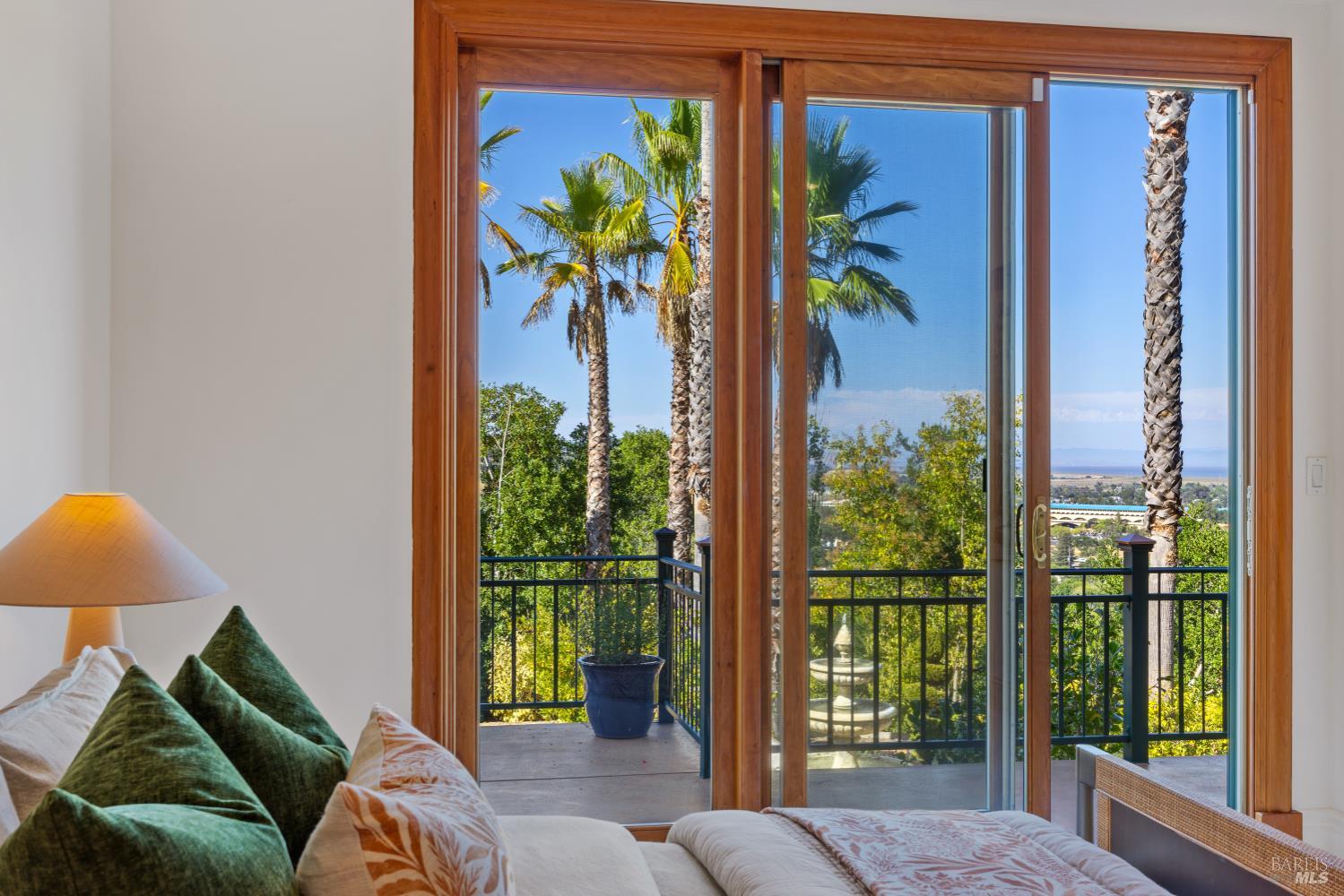 Detail Gallery Image 30 of 73 For 48 Ranch Rd, San Rafael,  CA 94903 - 4 Beds | 4/1 Baths