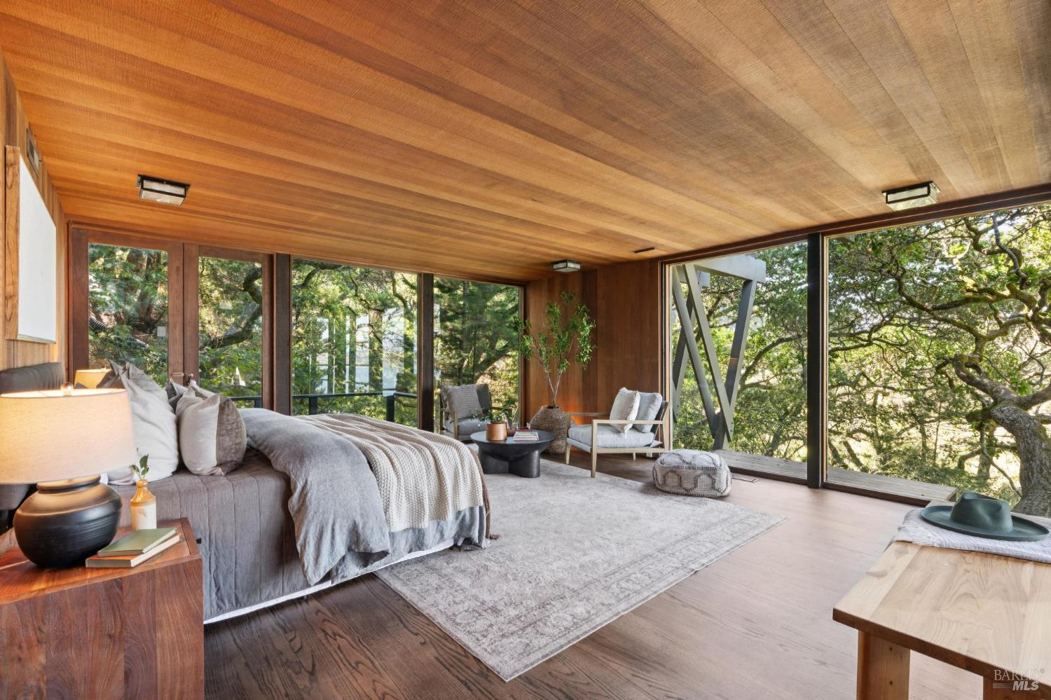 Detail Gallery Image 23 of 31 For 290 Currey Ln, Sausalito,  CA 94965 - 2 Beds | 1 Baths