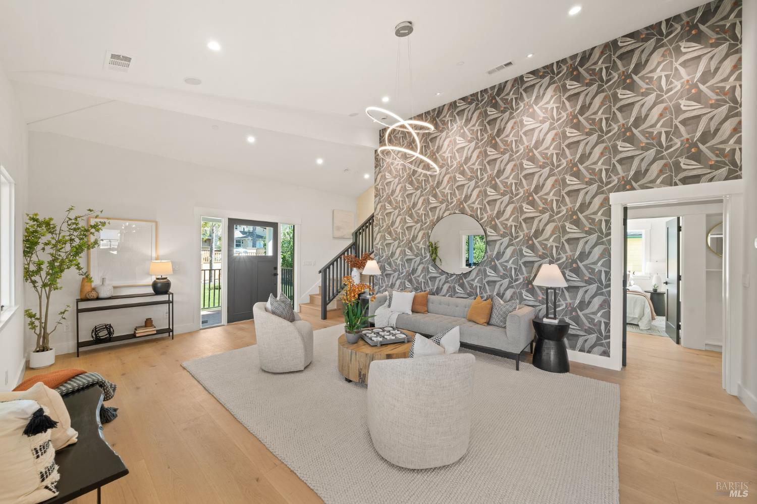 Detail Gallery Image 12 of 62 For 59 San Pablo Ave, San Rafael,  CA 94903 - 4 Beds | 3 Baths
