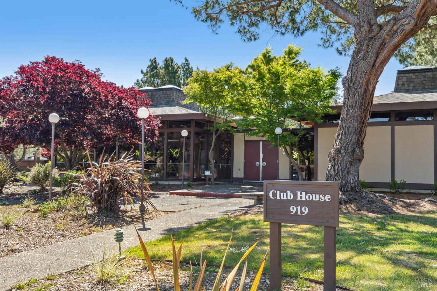 Detail Gallery Image 34 of 42 For 952 Lea Dr, San Rafael,  CA 94903 - 1 Beds | 1 Baths