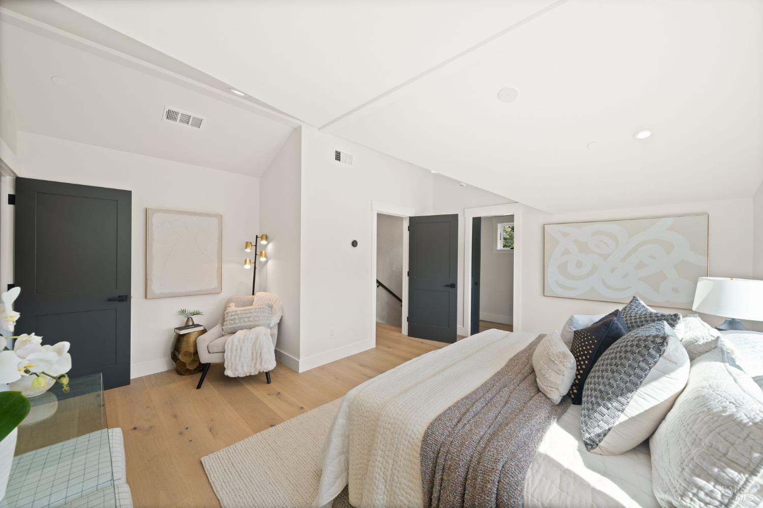 Detail Gallery Image 33 of 62 For 59 San Pablo Ave, San Rafael,  CA 94903 - 4 Beds | 3 Baths
