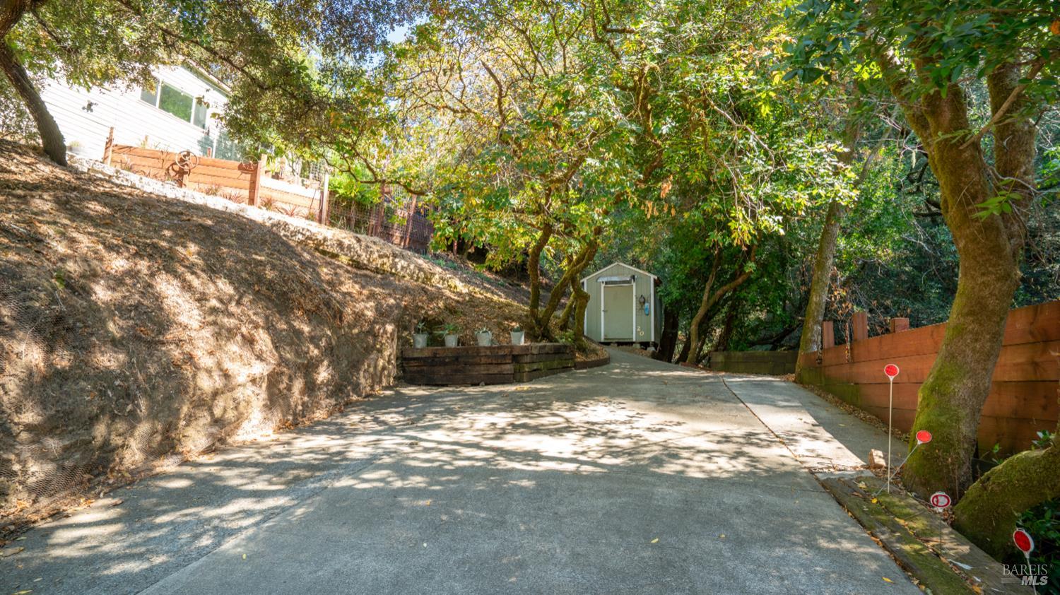 Detail Gallery Image 57 of 64 For 20 Corona Ave, Lagunitas,  CA 94938 - 2 Beds | 2 Baths