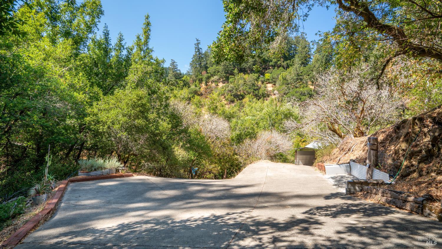 Detail Gallery Image 61 of 64 For 20 Corona Ave, Lagunitas,  CA 94938 - 2 Beds | 2 Baths
