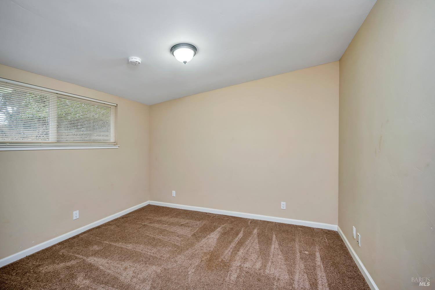 Detail Gallery Image 13 of 34 For 1870 Westlake Dr, Kelseyville,  CA 95451 - 4 Beds | 2 Baths