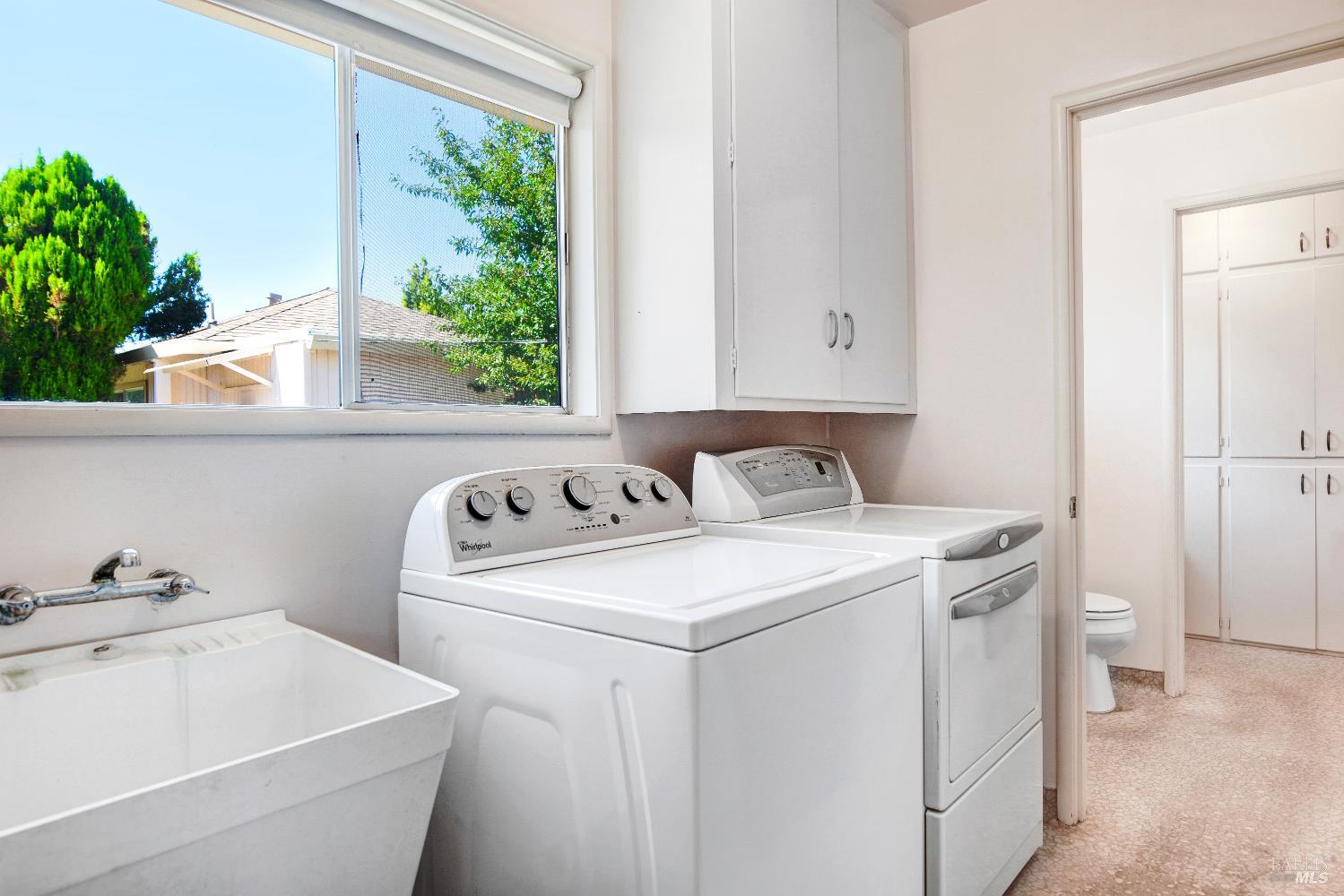 Detail Gallery Image 19 of 25 For 2040 Olive Ave, Saint Helena,  CA 94574 - 3 Beds | 2/1 Baths