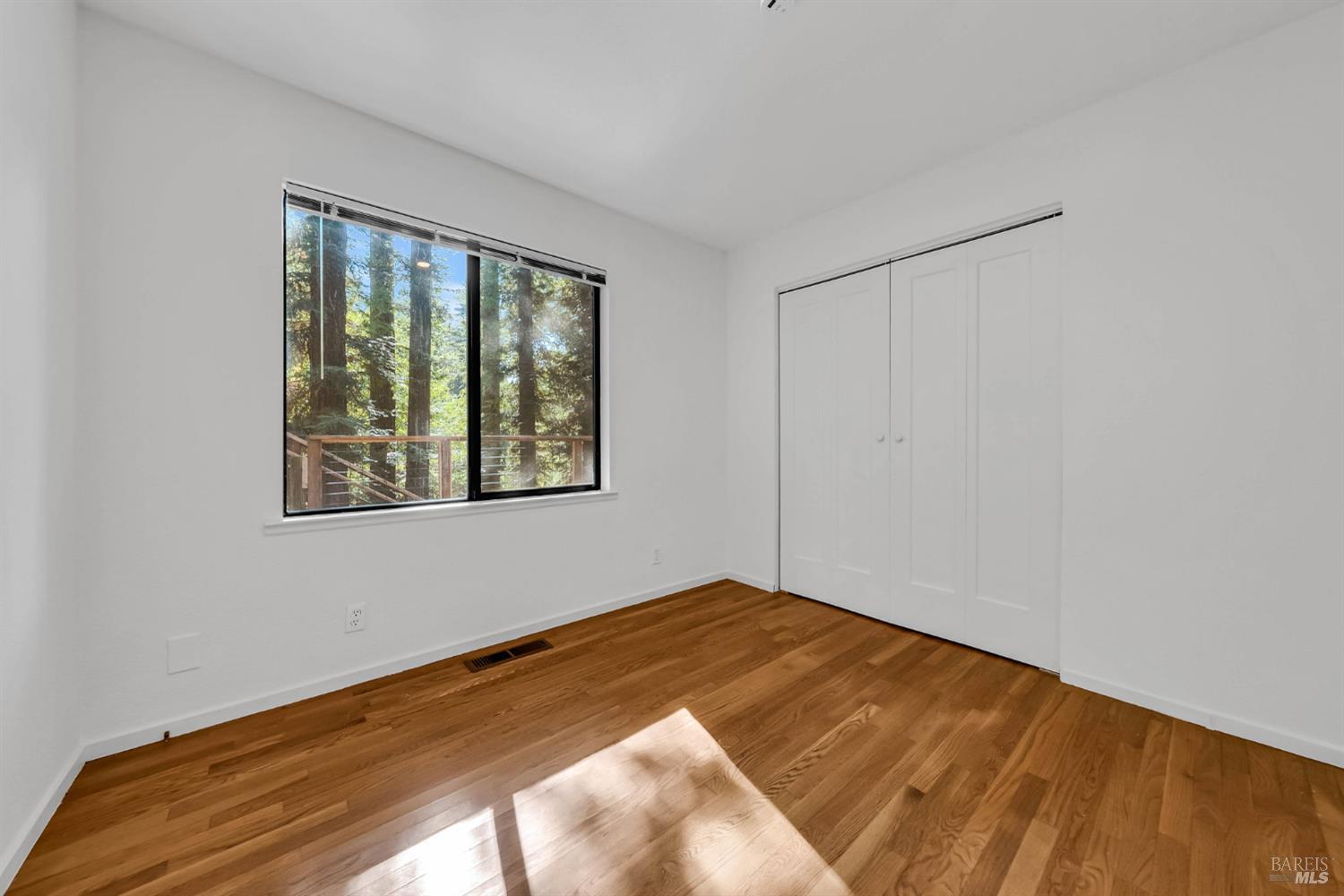 Detail Gallery Image 19 of 61 For 10864 Ogburn Ln, Forestville,  CA 95436 - 2 Beds | 3 Baths