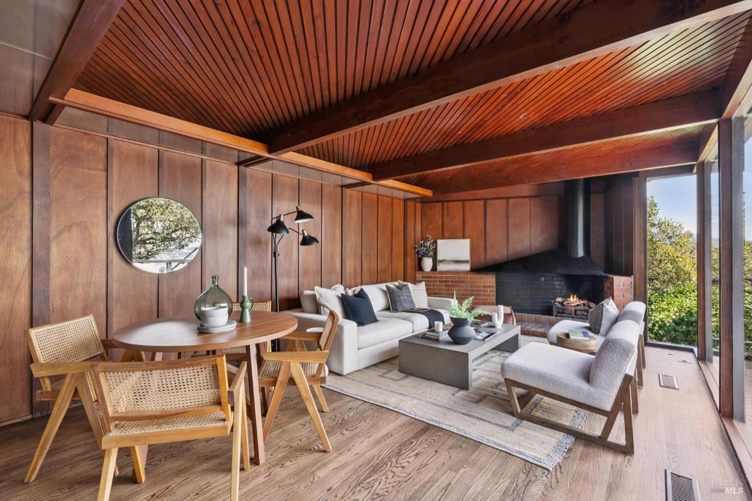 Detail Gallery Image 6 of 31 For 290 Currey Ln, Sausalito,  CA 94965 - 2 Beds | 1 Baths