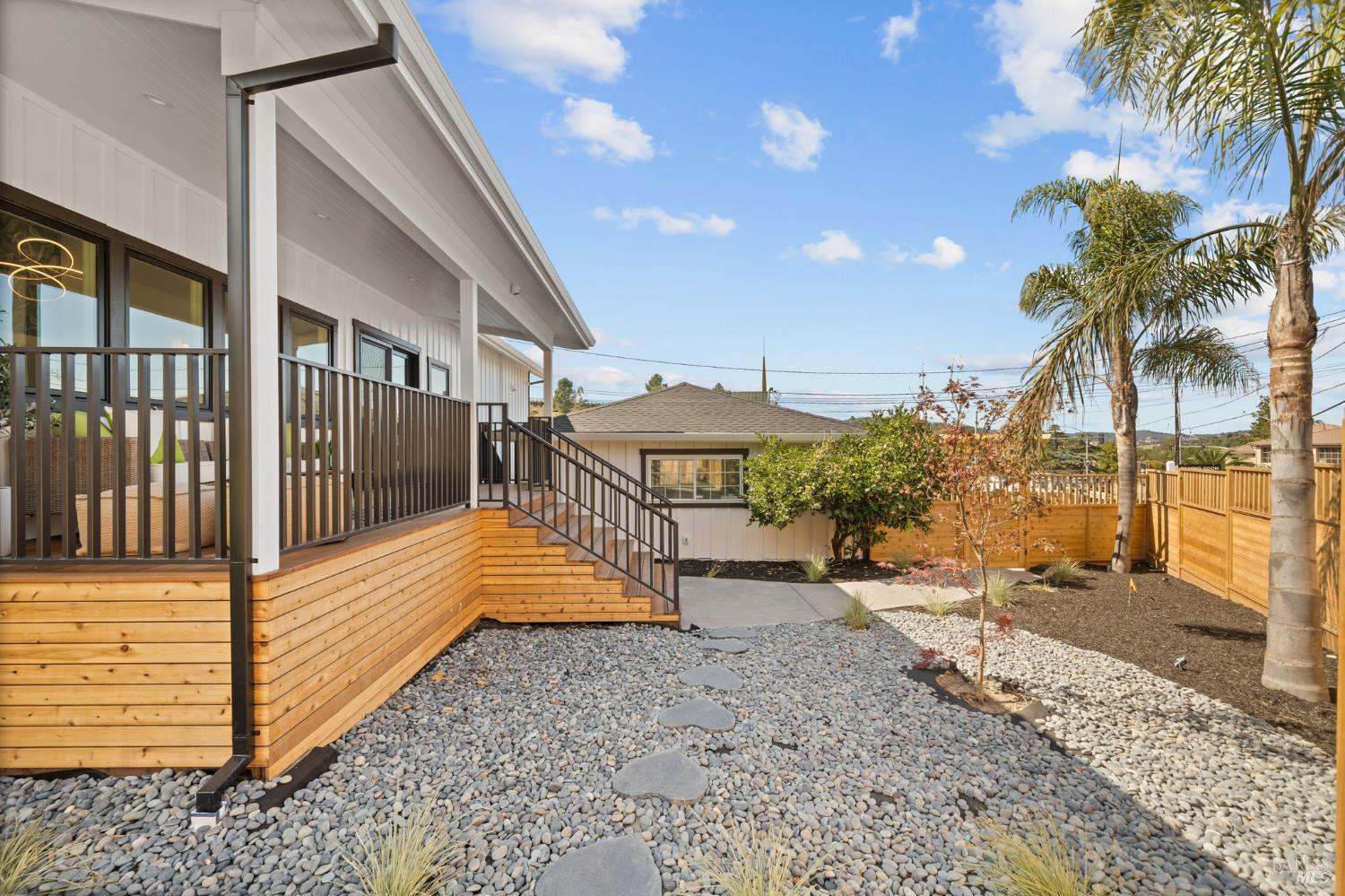 Detail Gallery Image 8 of 62 For 59 San Pablo Ave, San Rafael,  CA 94903 - 4 Beds | 3 Baths