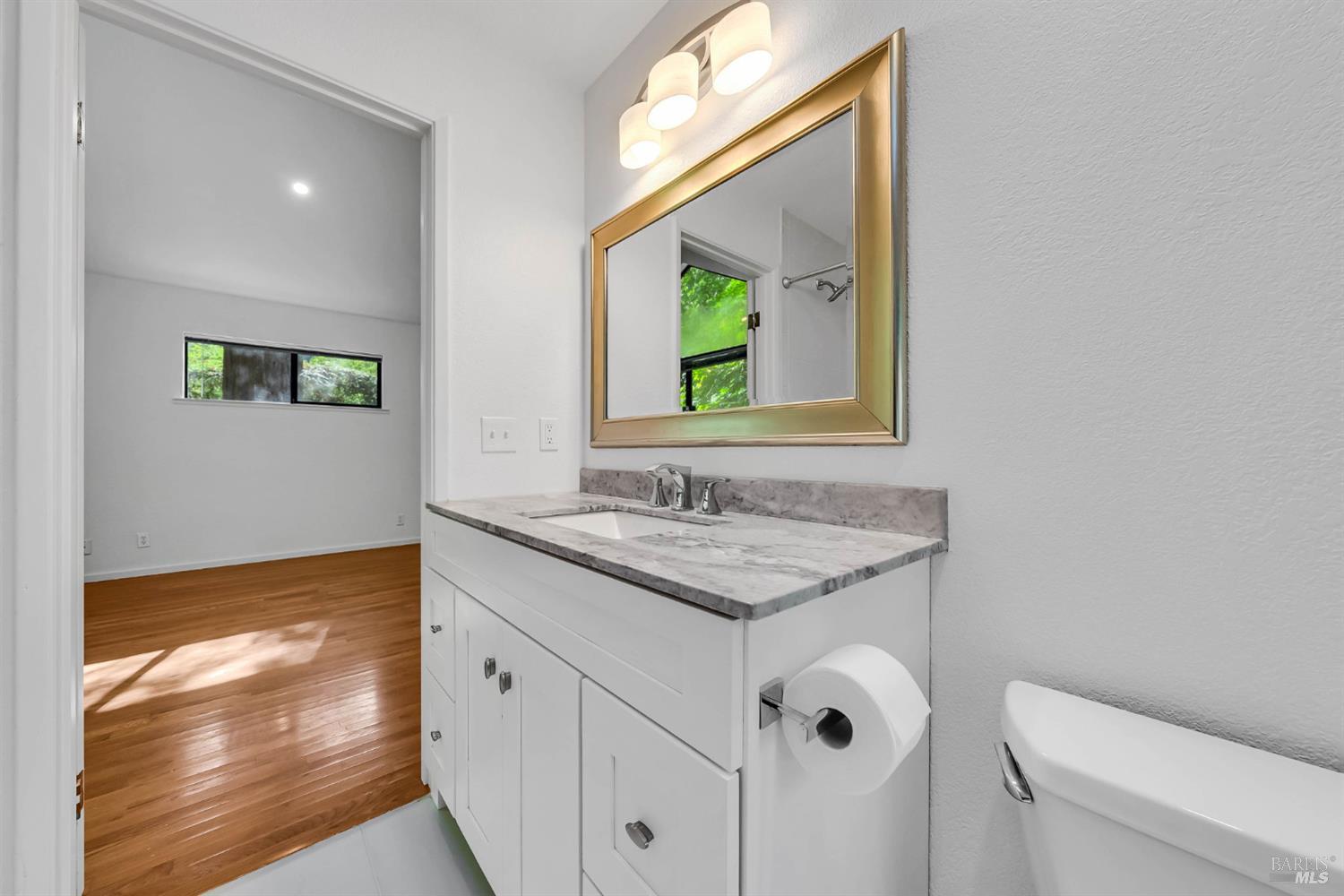 Detail Gallery Image 17 of 61 For 10864 Ogburn Ln, Forestville,  CA 95436 - 2 Beds | 3 Baths