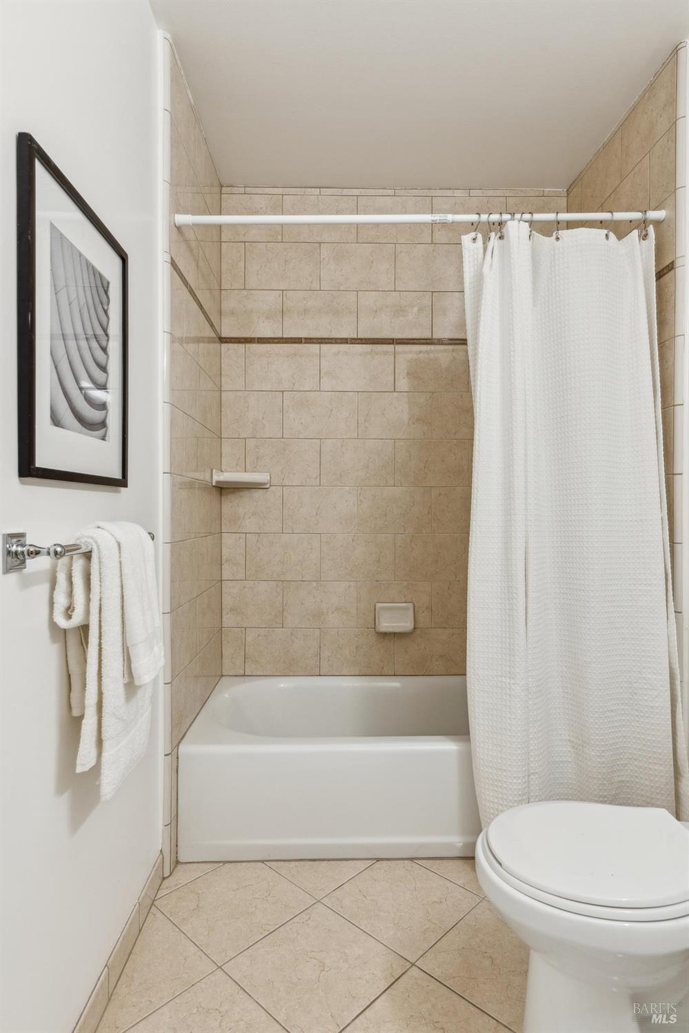 Detail Gallery Image 21 of 42 For 952 Lea Dr, San Rafael,  CA 94903 - 1 Beds | 1 Baths