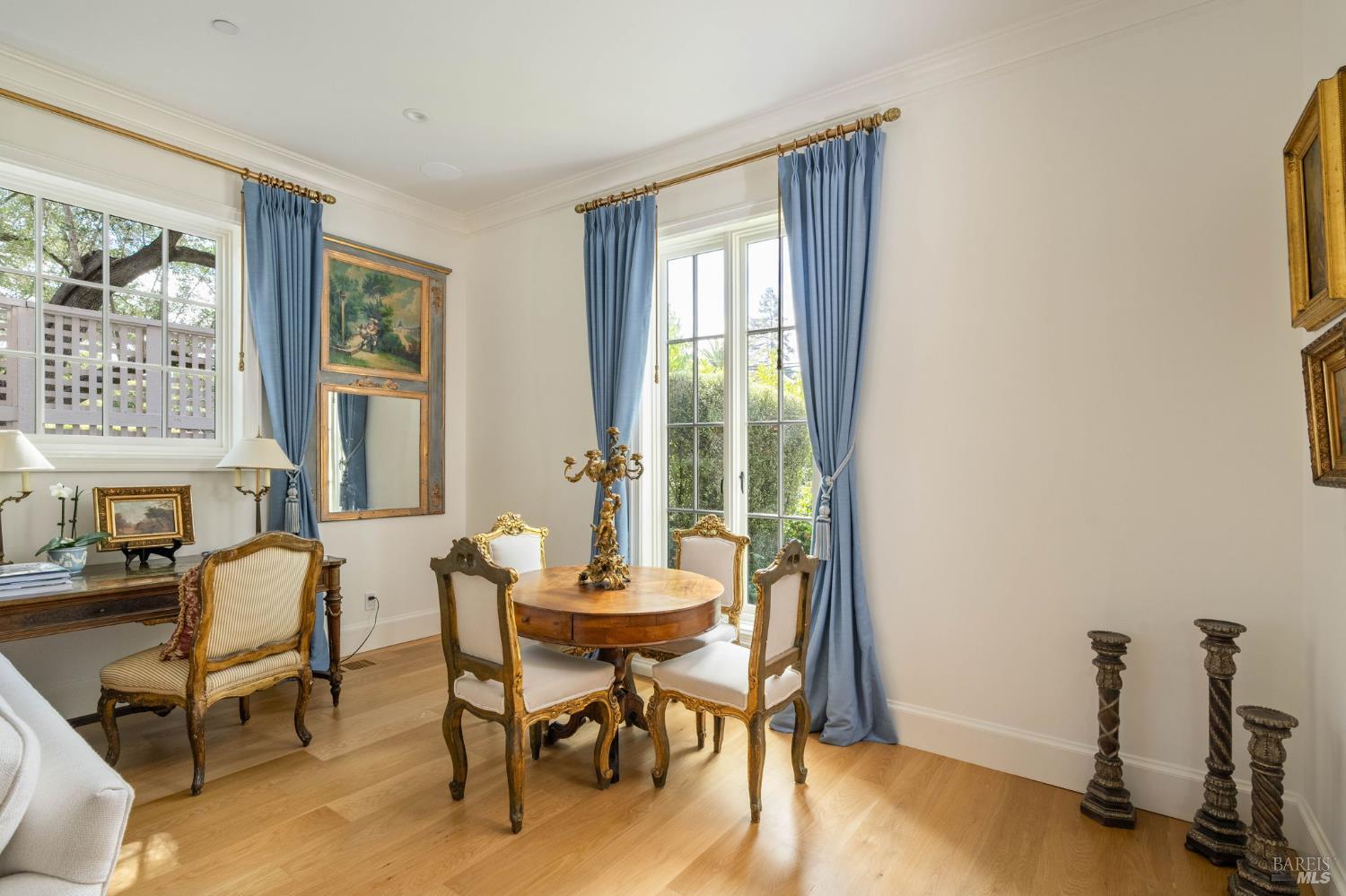 Detail Gallery Image 6 of 51 For 853 D St, Petaluma,  CA 94952 - 3 Beds | 2/1 Baths