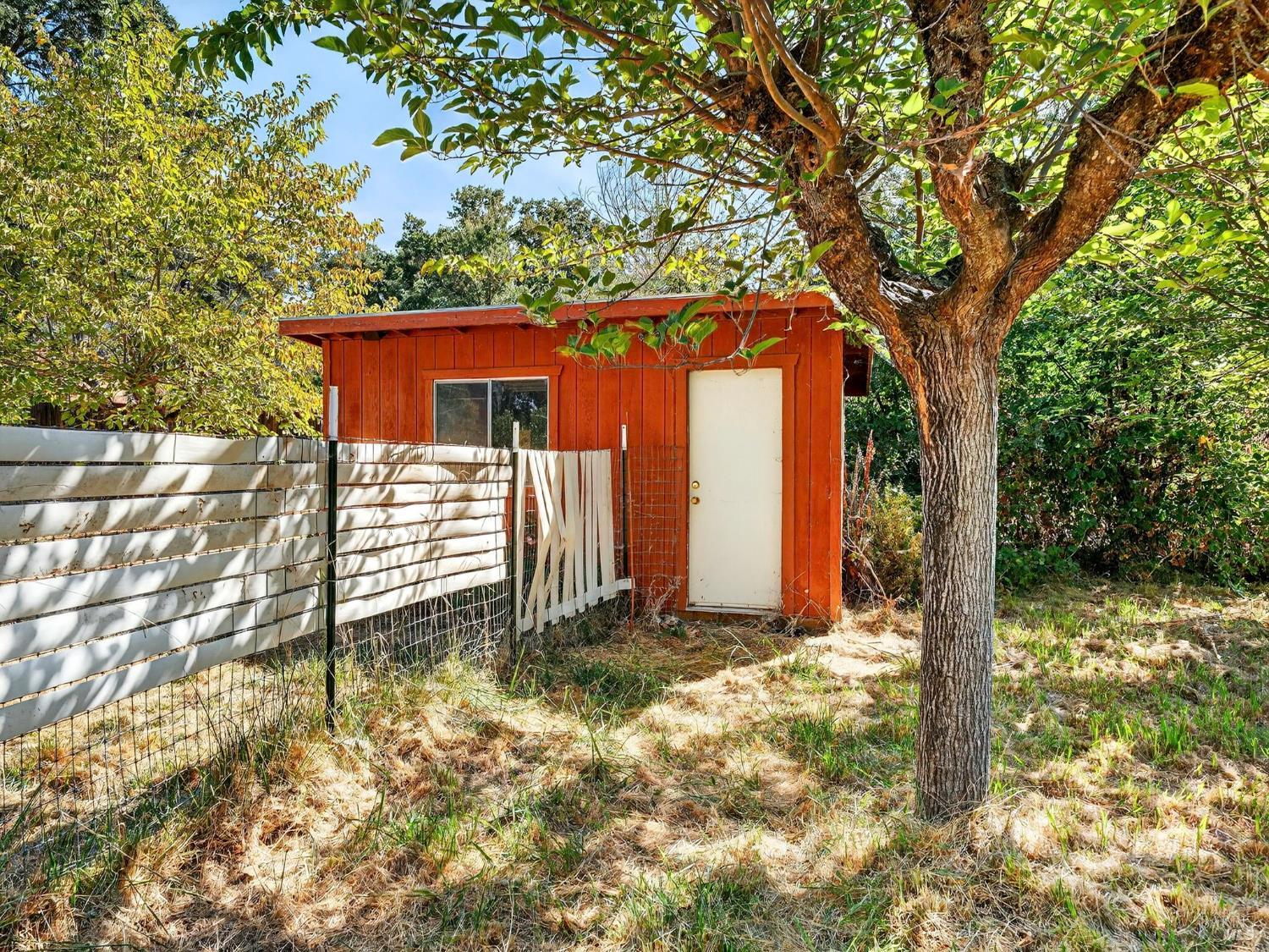 Detail Gallery Image 31 of 50 For 16715 Cache Creek Ln, Clearlake,  CA 95422 - 2 Beds | 1 Baths