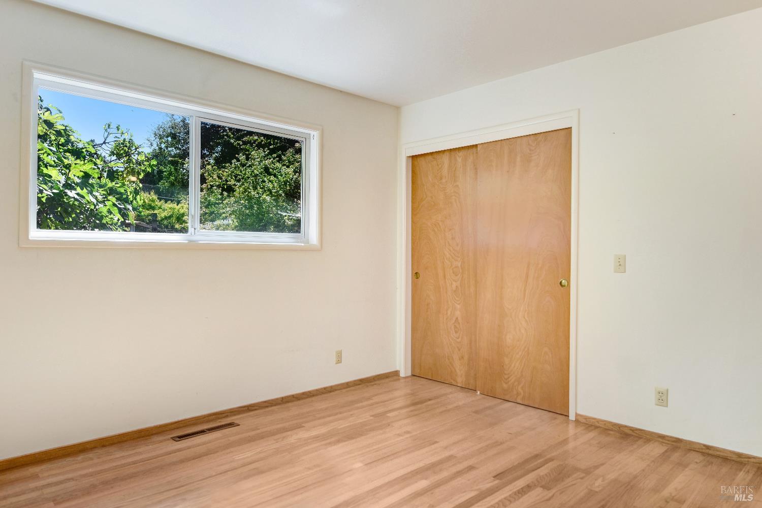 Detail Gallery Image 17 of 25 For 2040 Olive Ave, Saint Helena,  CA 94574 - 3 Beds | 2/1 Baths