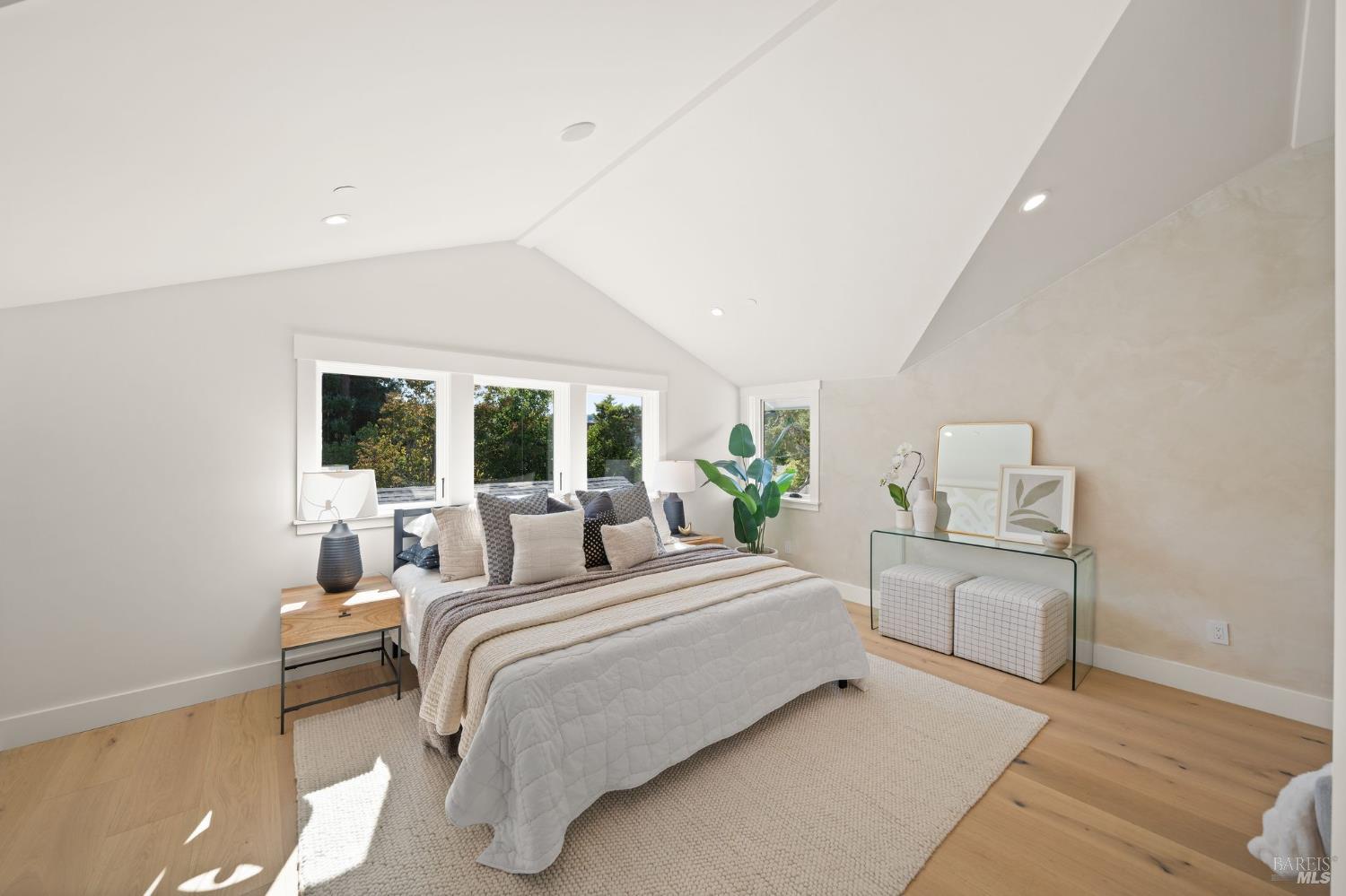 Detail Gallery Image 31 of 62 For 59 San Pablo Ave, San Rafael,  CA 94903 - 4 Beds | 3 Baths