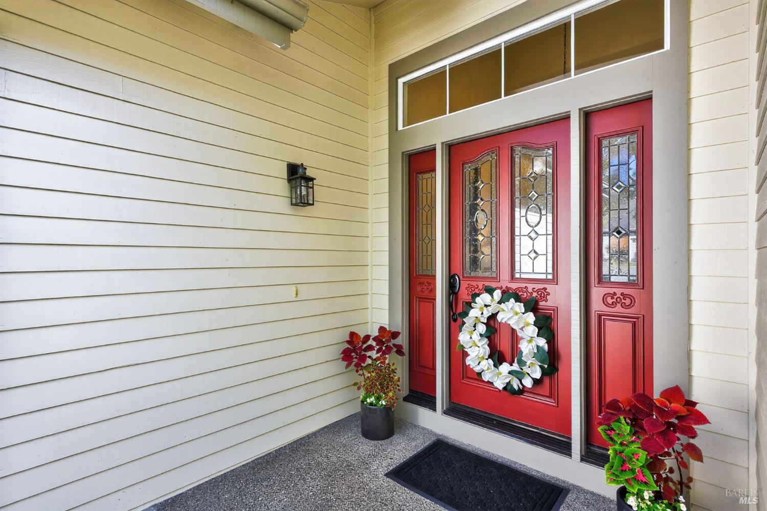 Detail Gallery Image 8 of 66 For 6382 Meadowridge Dr, Santa Rosa,  CA 95409 - 2 Beds | 2 Baths