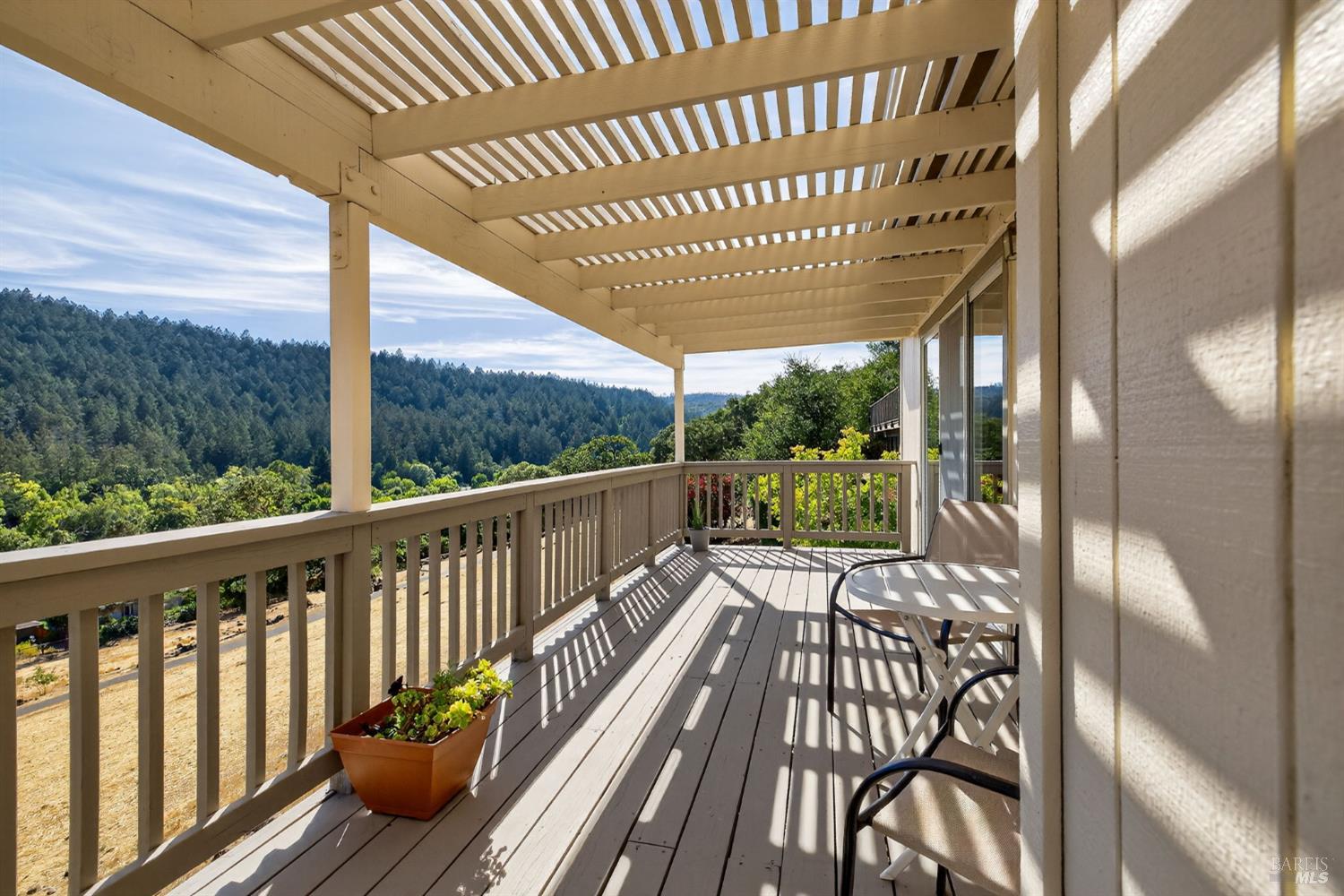 Detail Gallery Image 29 of 66 For 6382 Meadowridge Dr, Santa Rosa,  CA 95409 - 2 Beds | 2 Baths