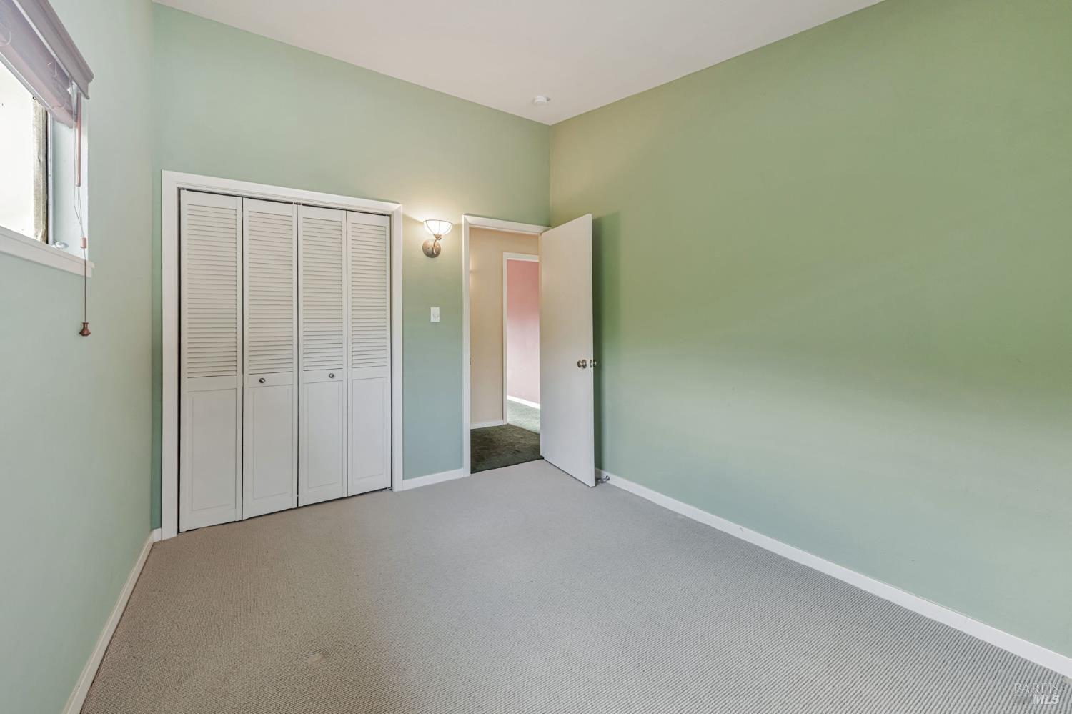 Detail Gallery Image 22 of 33 For 615 Rosal Way, San Rafael,  CA 94903 - 4 Beds | 2 Baths