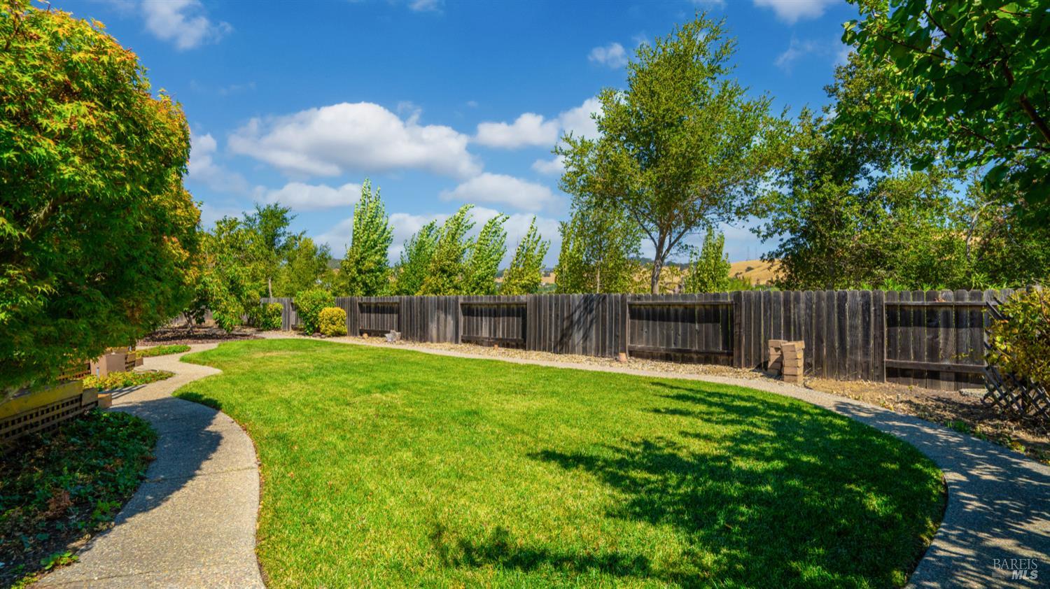 Detail Gallery Image 40 of 75 For 124 Cannes Ct, Fairfield,  CA 94534 - 4 Beds | 2 Baths