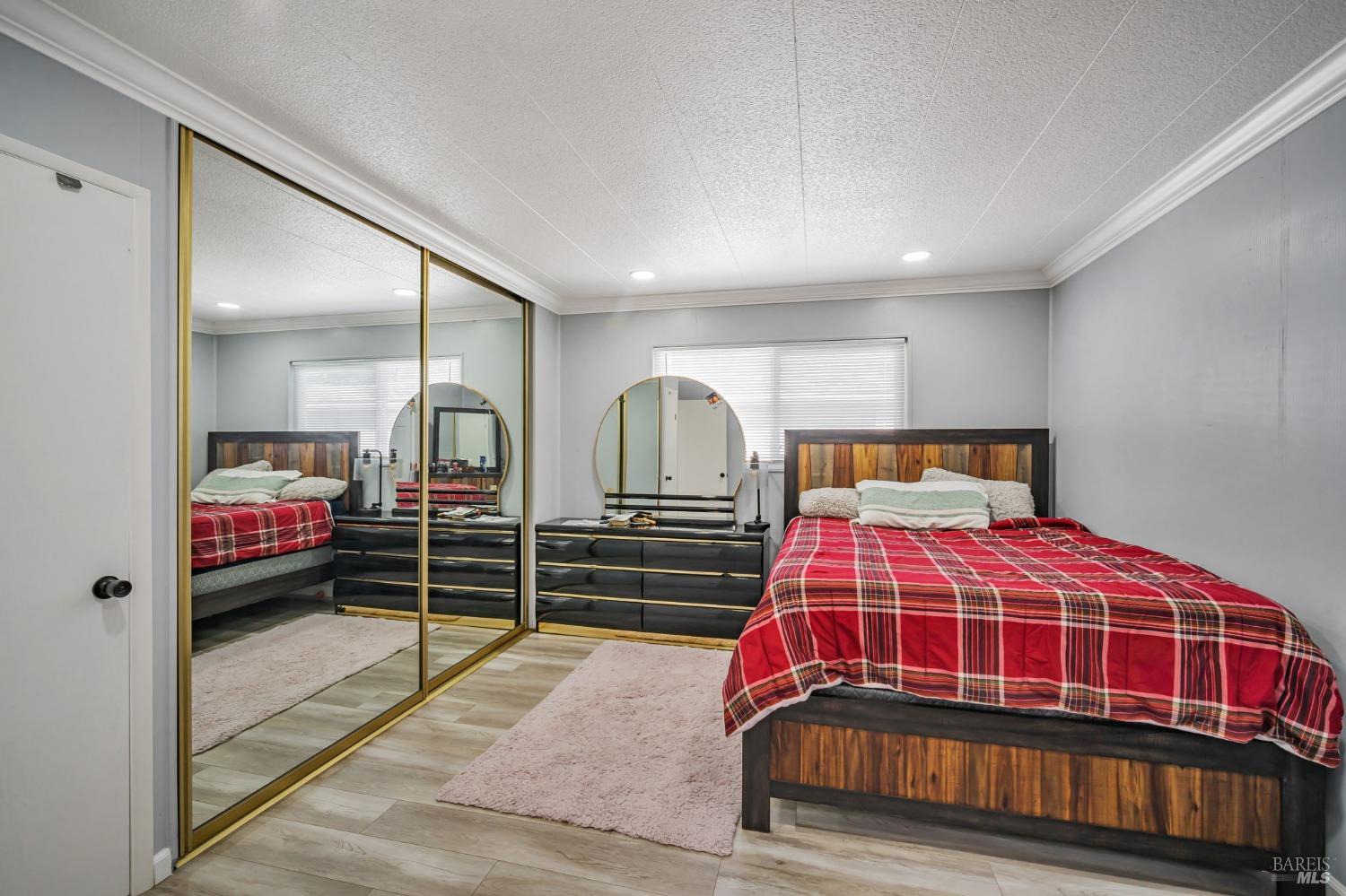 Detail Gallery Image 30 of 44 For 234 Arboleda Dr, Santa Rosa,  CA 95401 - 3 Beds | 2 Baths