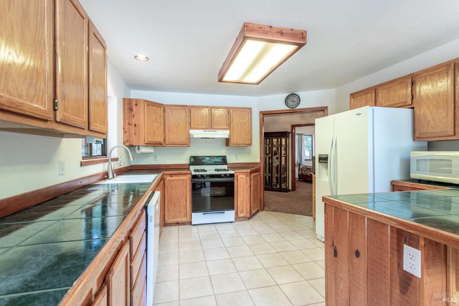 Detail Gallery Image 11 of 29 For 8876 Warner Way, Shingletown,  CA 96088 - 2 Beds | 2 Baths