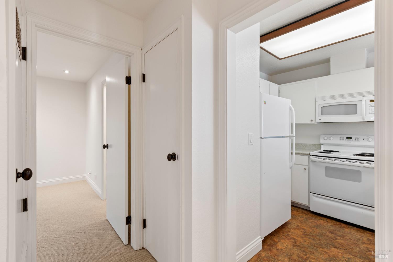 Detail Gallery Image 16 of 26 For 771 W Spain St, Sonoma,  CA 95476 - 1 Beds | 1 Baths