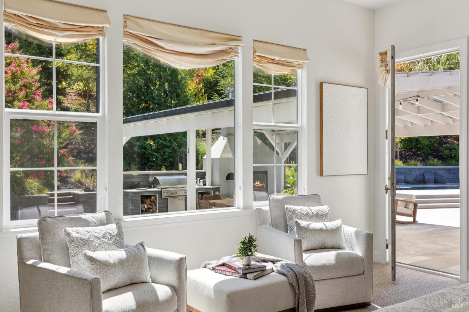 Detail Gallery Image 46 of 96 For 3747 Beartooth Ln, Napa,  CA 94558 - 4 Beds | 3 Baths