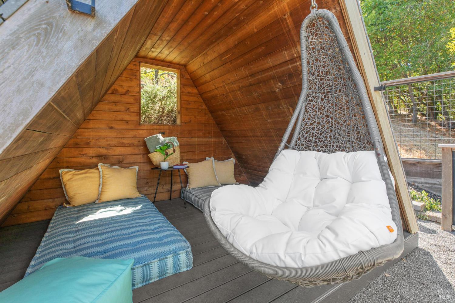 Detail Gallery Image 80 of 96 For 3747 Beartooth Ln, Napa,  CA 94558 - 4 Beds | 3 Baths
