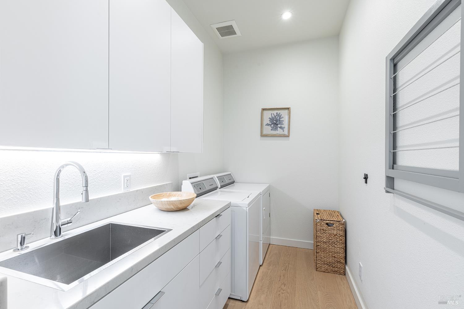 Detail Gallery Image 38 of 41 For 1405 Old Winery Ct, Sonoma,  CA 95476 - 3 Beds | 2/1 Baths