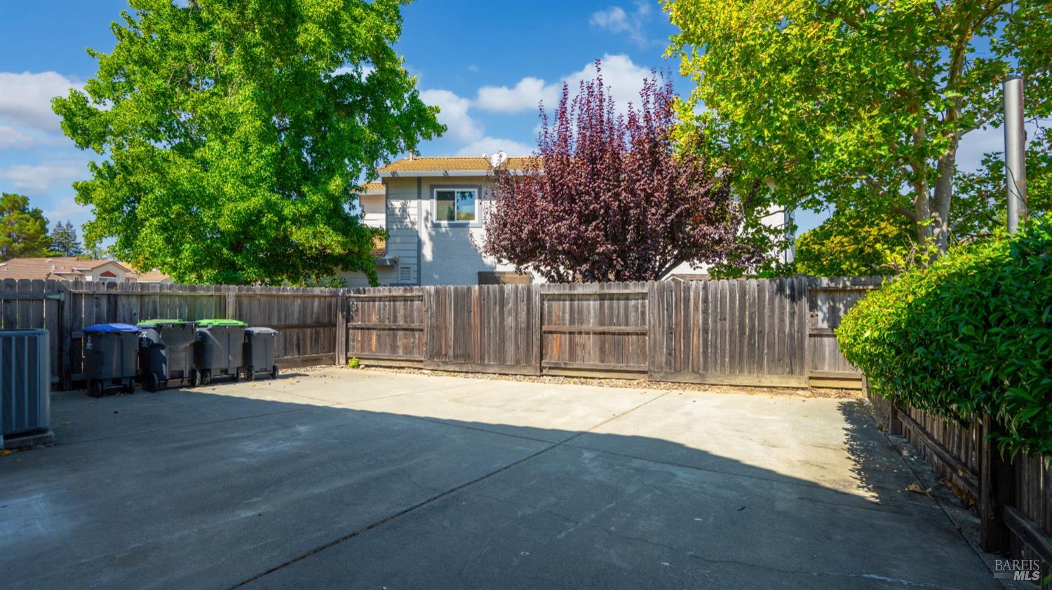 Detail Gallery Image 48 of 75 For 124 Cannes Ct, Fairfield,  CA 94534 - 4 Beds | 2 Baths