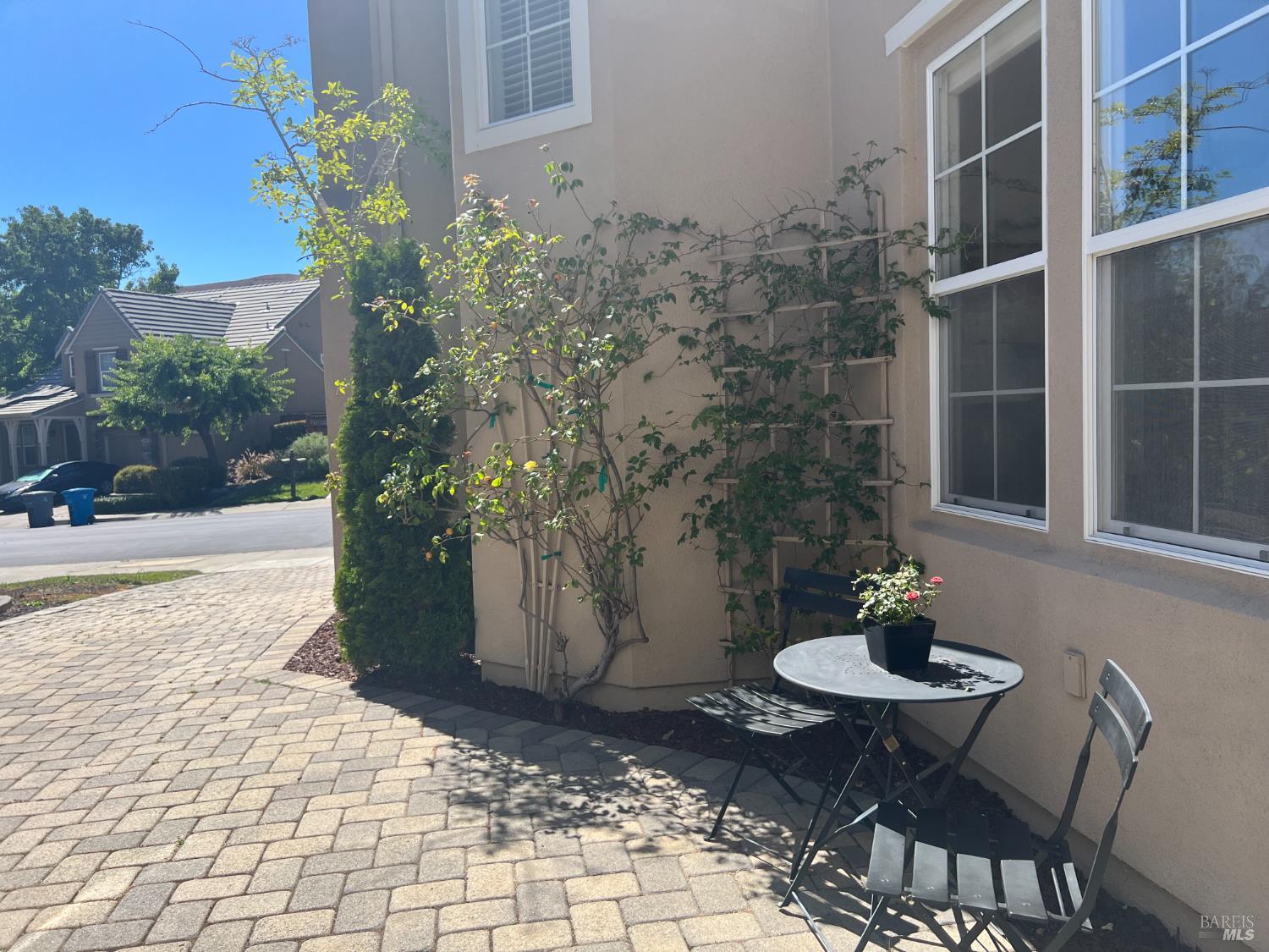 Detail Gallery Image 13 of 99 For 4168 Summer Gate Ave, Vallejo,  CA 94591 - 4 Beds | 3/1 Baths