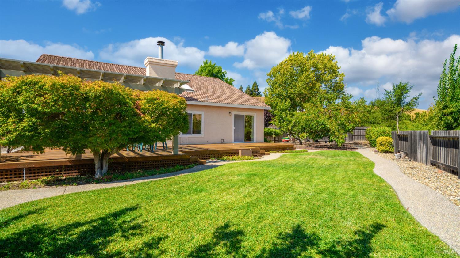 Detail Gallery Image 42 of 75 For 124 Cannes Ct, Fairfield,  CA 94534 - 4 Beds | 2 Baths