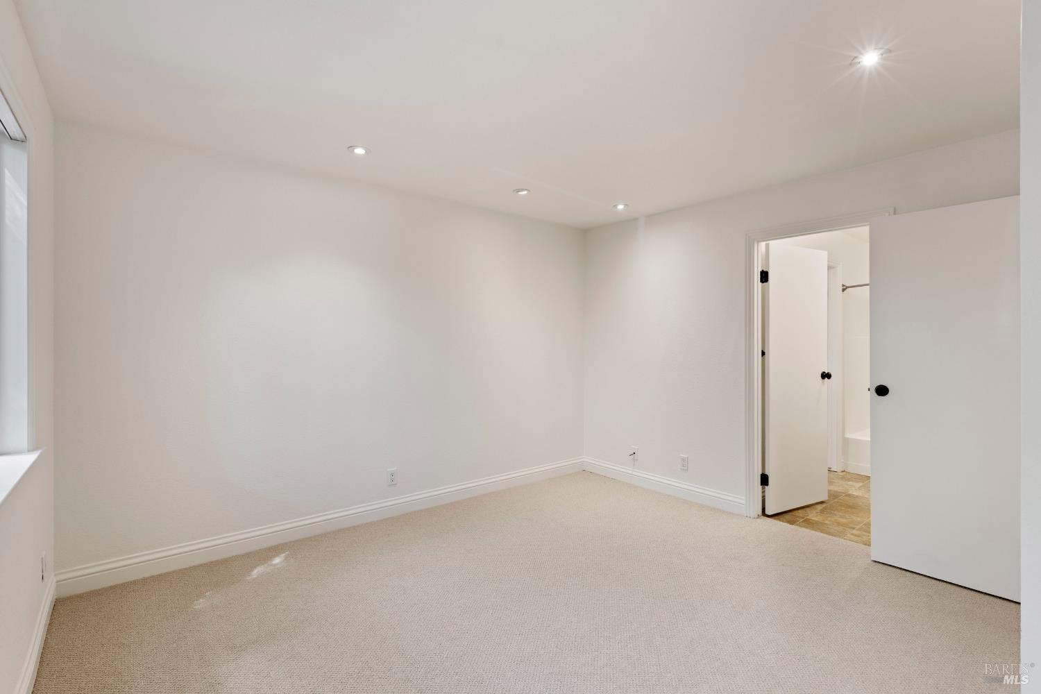 Detail Gallery Image 18 of 26 For 771 W Spain St, Sonoma,  CA 95476 - 1 Beds | 1 Baths