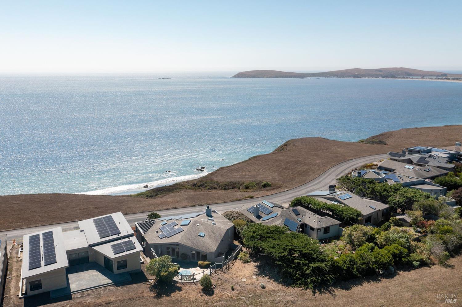 Detail Gallery Image 46 of 51 For 21132 Pelican Loop, Bodega Bay,  CA 94923 - 3 Beds | 3 Baths