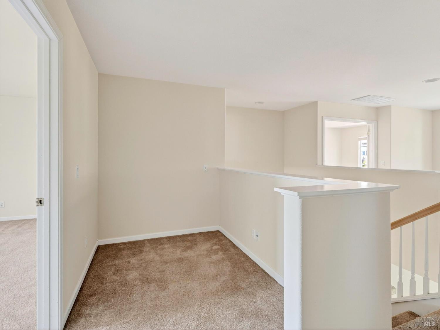 Detail Gallery Image 33 of 66 For 5794 Owl Hill Ave, Santa Rosa,  CA 95409 - 4 Beds | 2/1 Baths