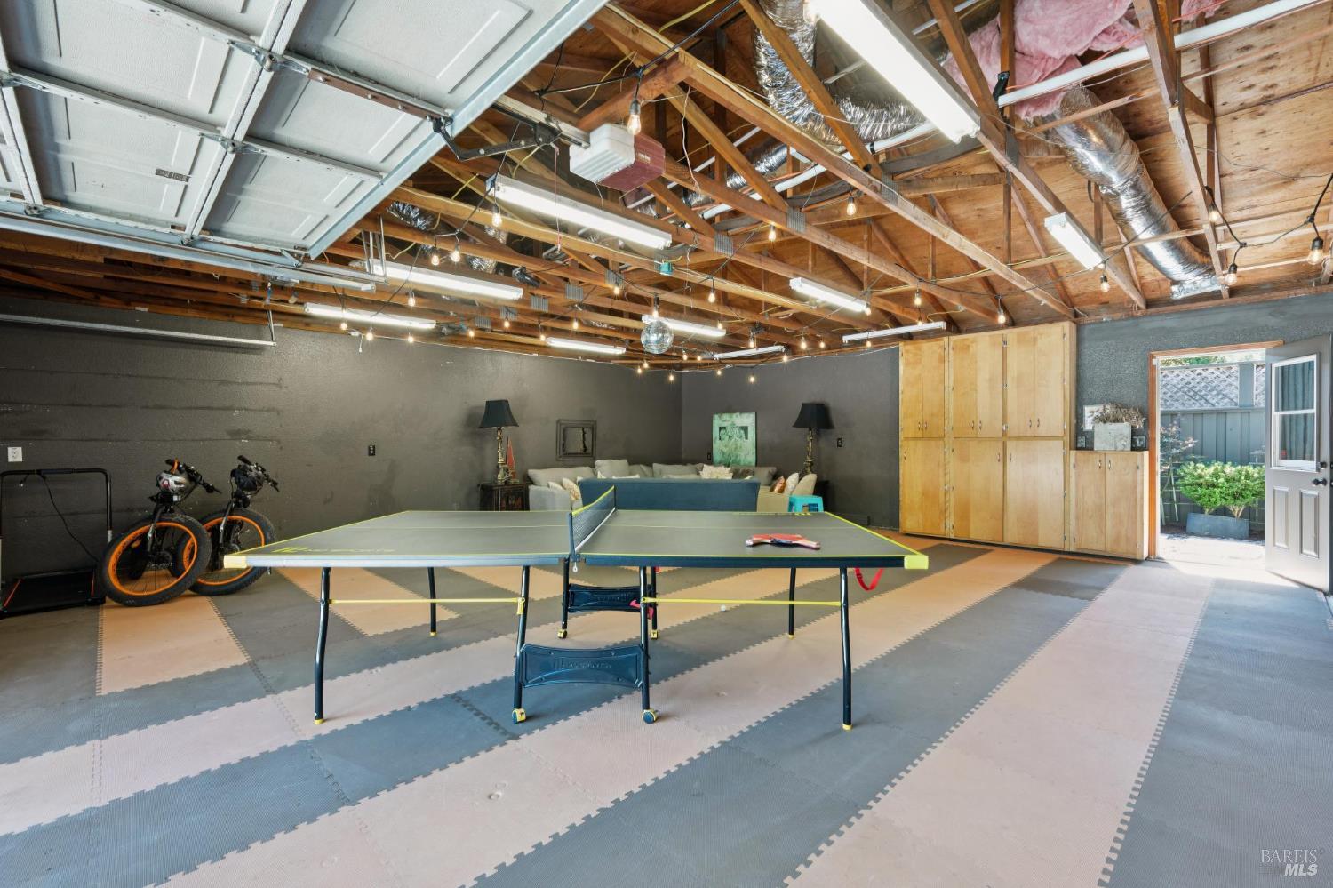 Detail Gallery Image 28 of 39 For 14735 Carrier Ln, Guerneville,  CA 95446 - 3 Beds | 2 Baths