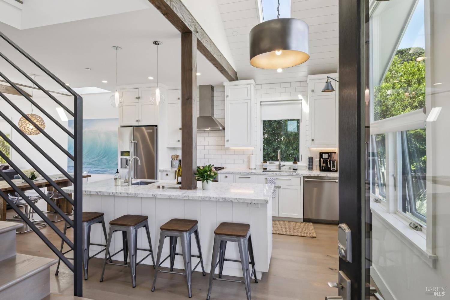 Detail Gallery Image 6 of 51 For 4 Calle Del Embarcadero Unkn, Stinson Beach,  CA 94970 - 2 Beds | 2/1 Baths